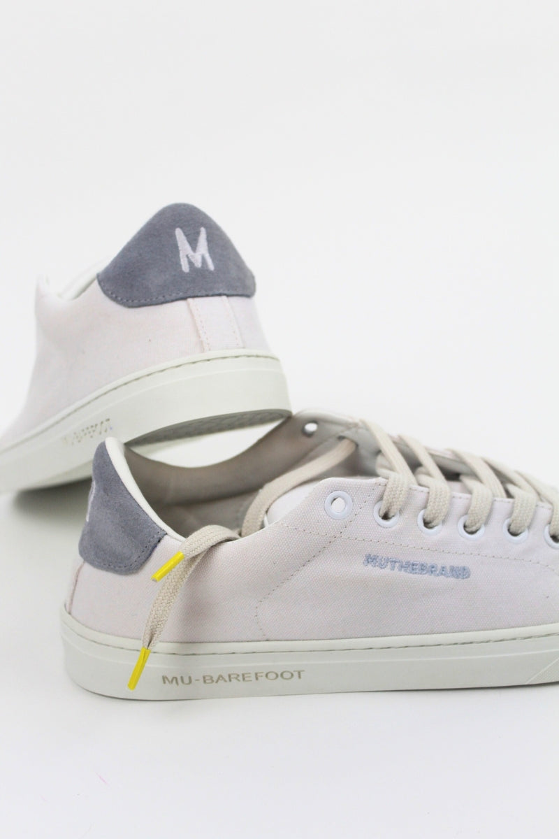Barefoot MU-01